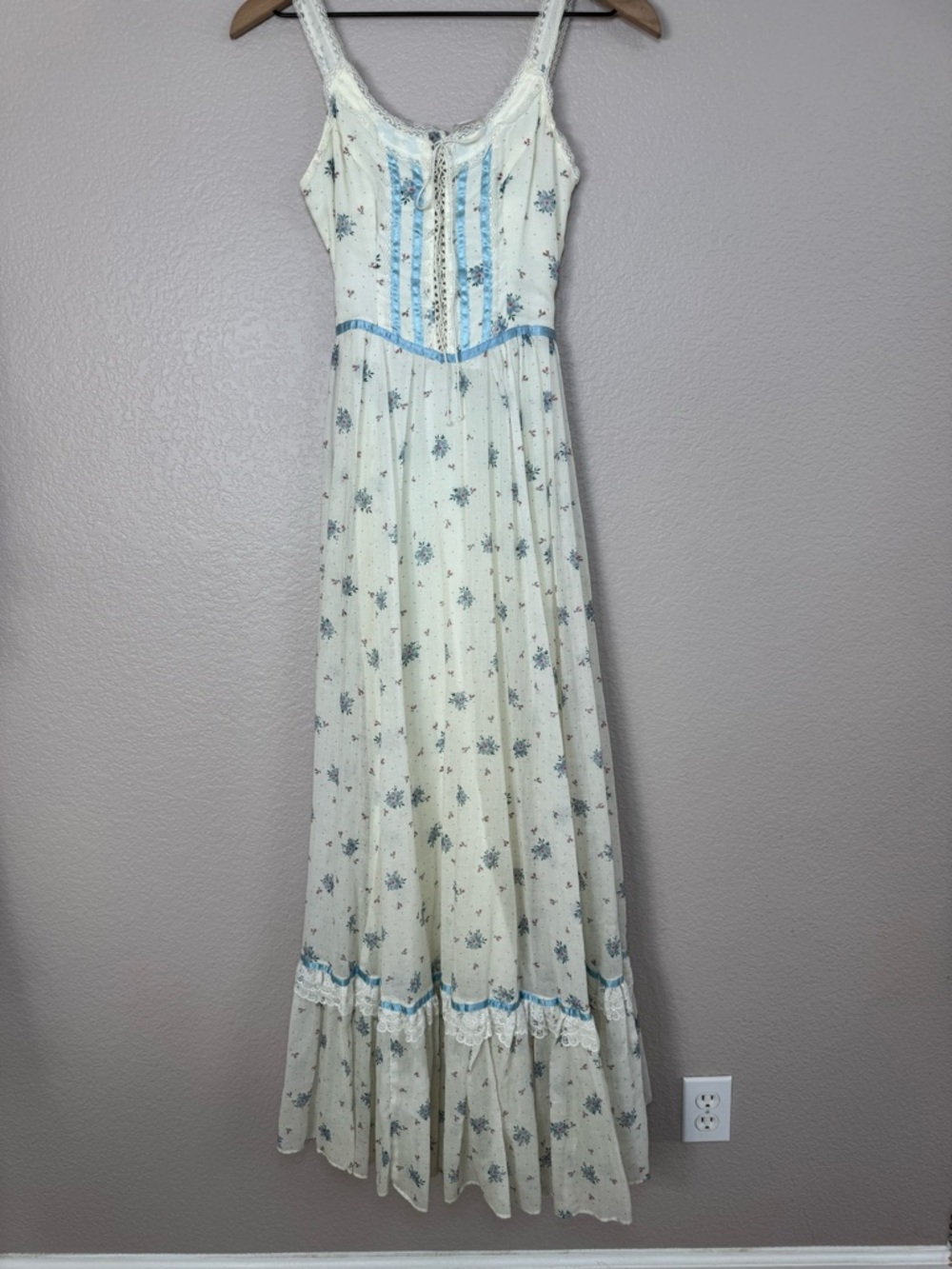 Vintage 1970’s Gunne Sax Prairie Cotton Floral Lace Ruffle Maxi Sundress Cottage - Picture 15 of 16